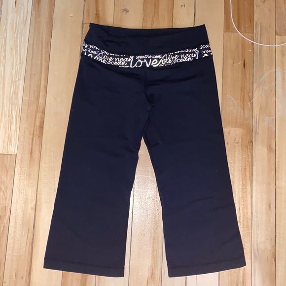 Lululemon capris flairs - Picture 1 of 4